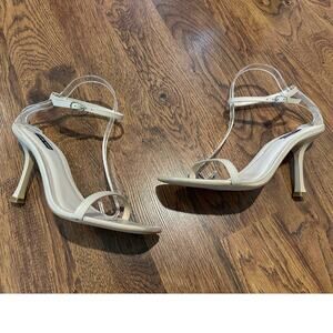 Nine West Yess Strappy Leather Sandals Beige - Size 10 NWT